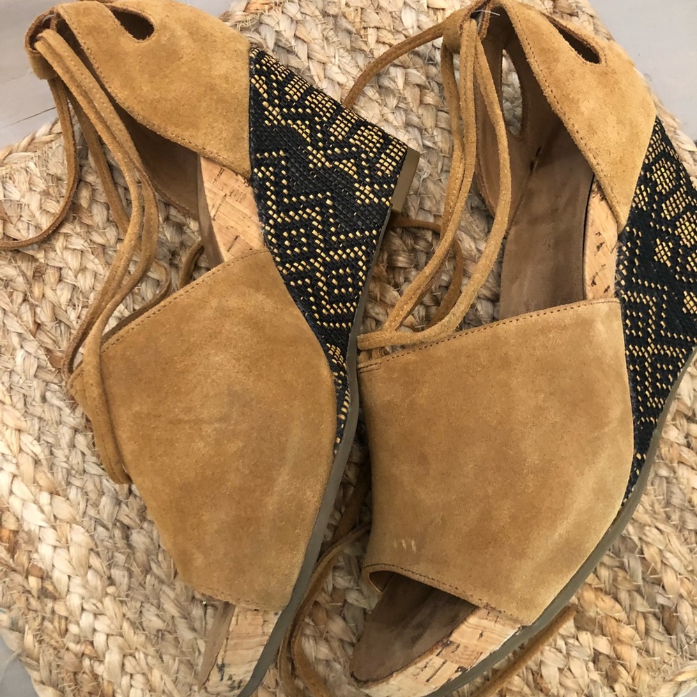Suede wedges